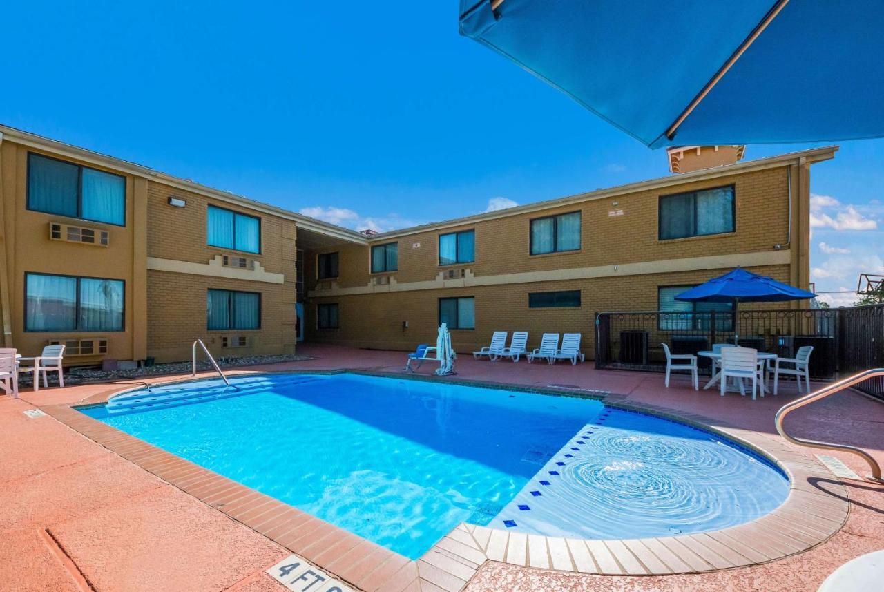 Surestay Plus Hotel By Best Western San Antonio North Eksteriør bilde