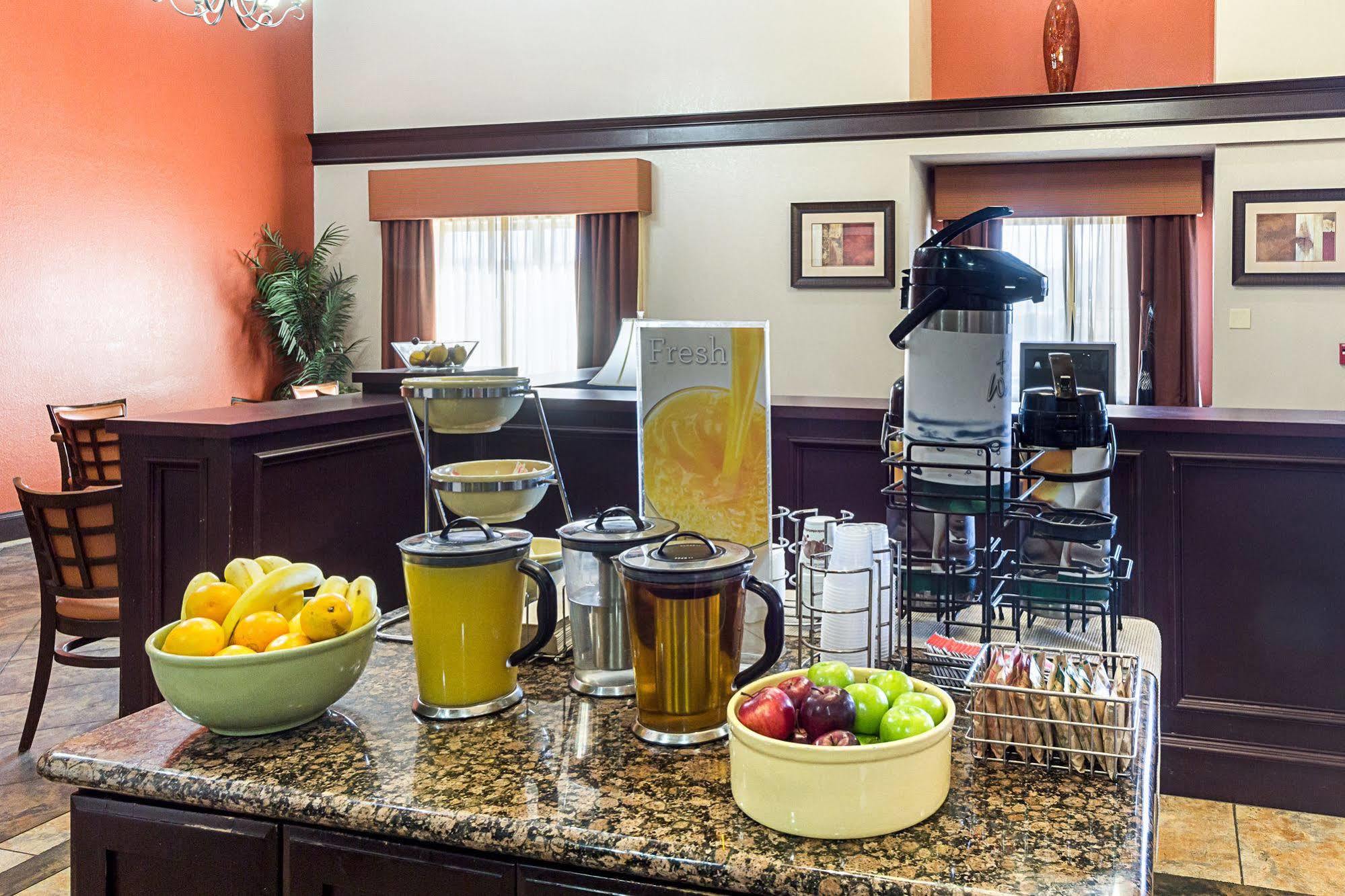 Surestay Plus Hotel By Best Western San Antonio North Eksteriør bilde